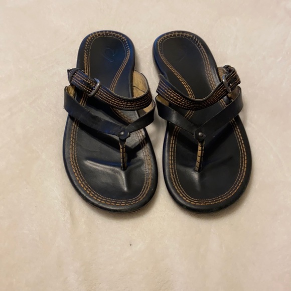 OluKai Shoes - Olukai Mana Lua Leather Sandals